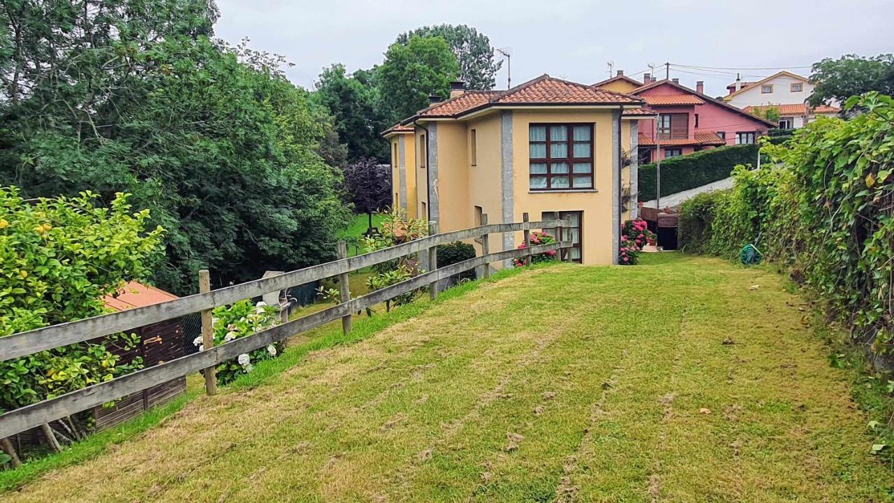 Vivienda Vacacional Villa Maruja Andrín Екстериор снимка