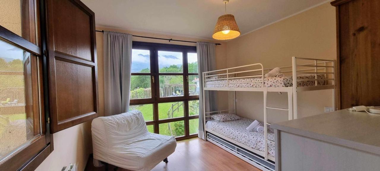 Vivienda Vacacional Villa Maruja Andrín Екстериор снимка